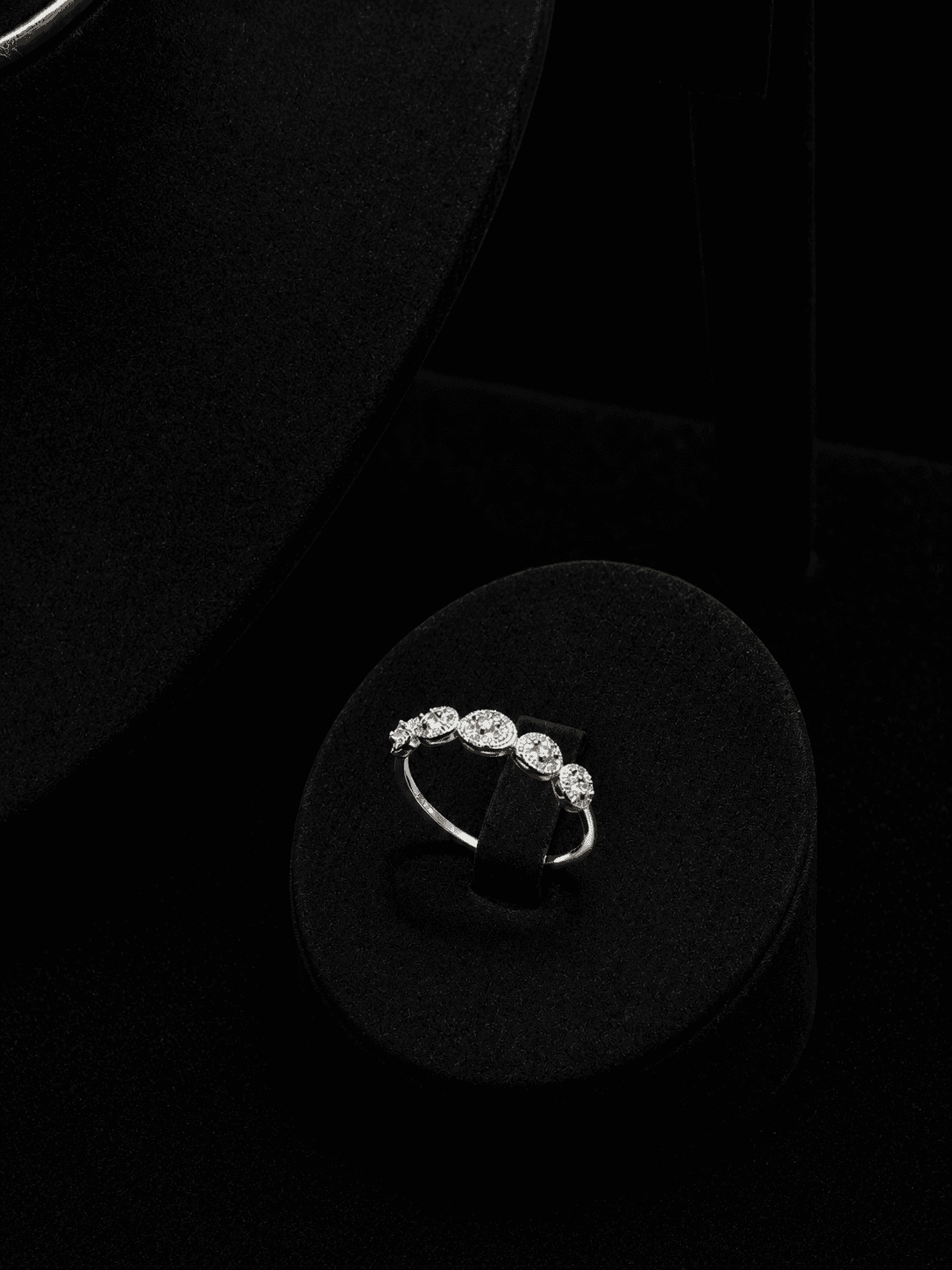 Anillo cintillo con circonitas plata italiana ley 925